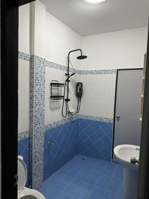 2 Bedroom Townhouse *